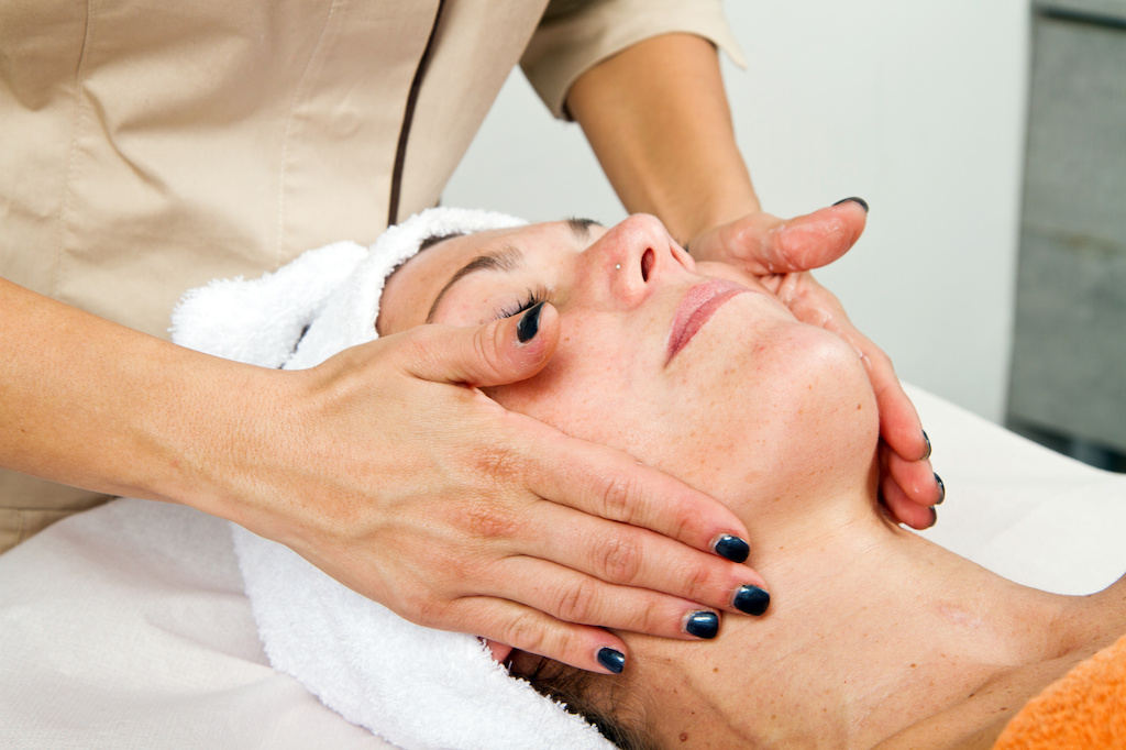 What To Expect During Facials